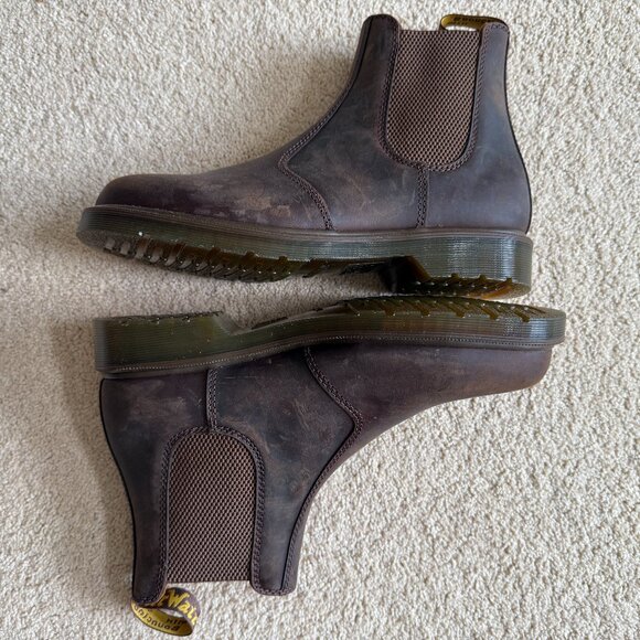 Doc Martens Unisex US M 9 US L 10 brown boots BN - Picture 6 of 6